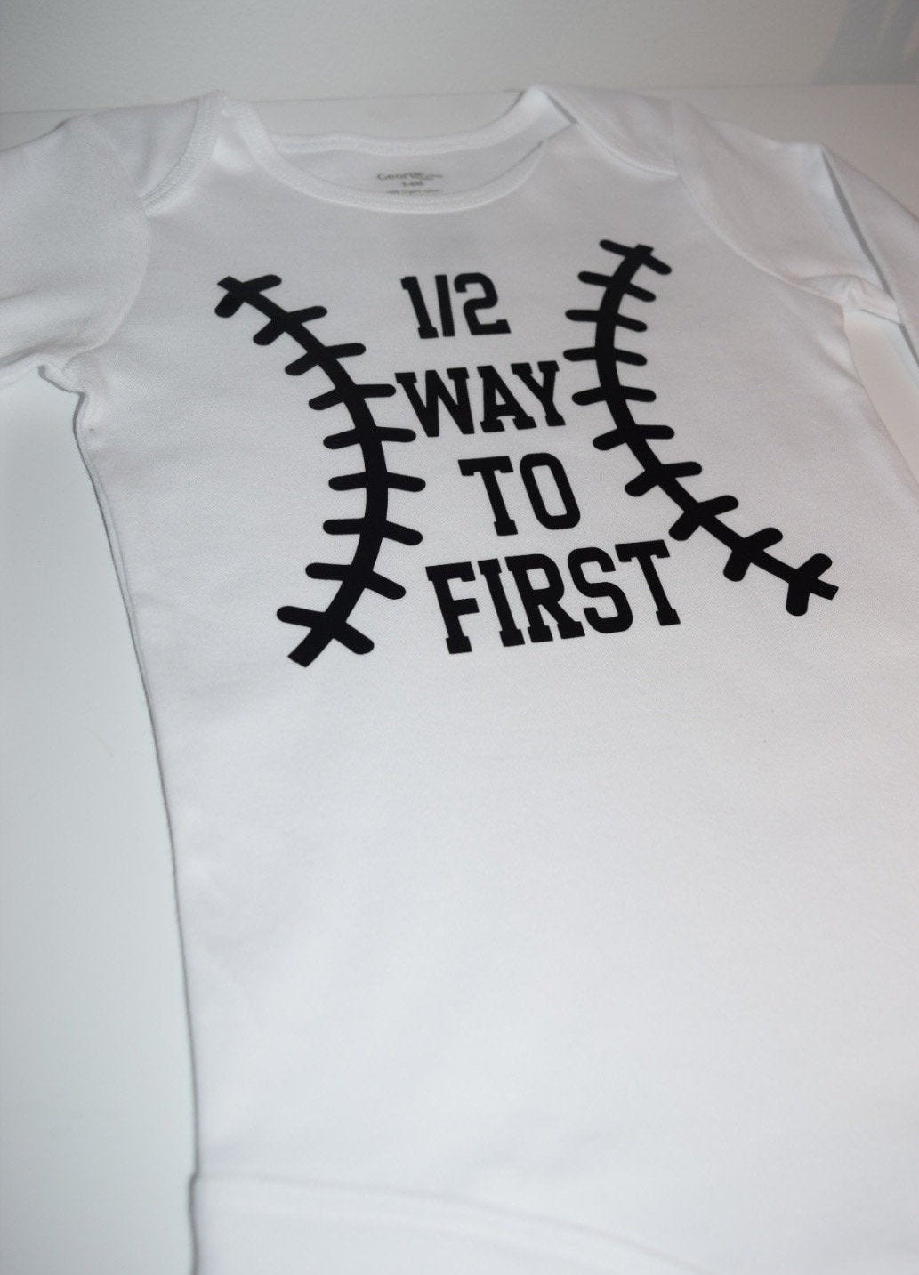 Half Birthday Baby Onesie | It's My Half Birthday Onesie | Birthday Baseball Onesie | 6 Months Birthday Onesie | New Mom Gift | Cake Smash - Creationz By Saba