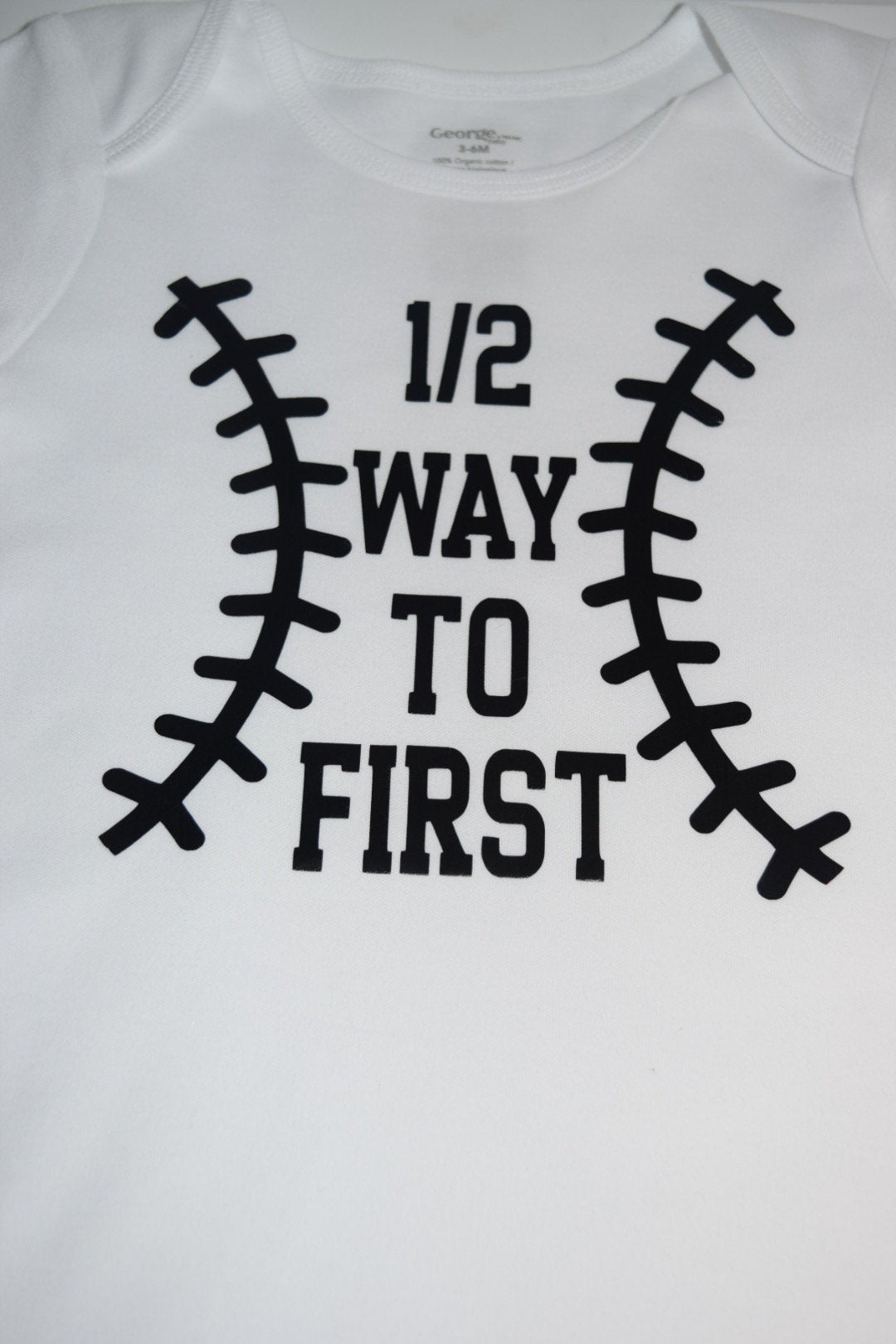 Half Birthday Baby Onesie | It's My Half Birthday Onesie | Birthday Baseball Onesie | 6 Months Birthday Onesie | New Mom Gift | Cake Smash - Creationz By Saba